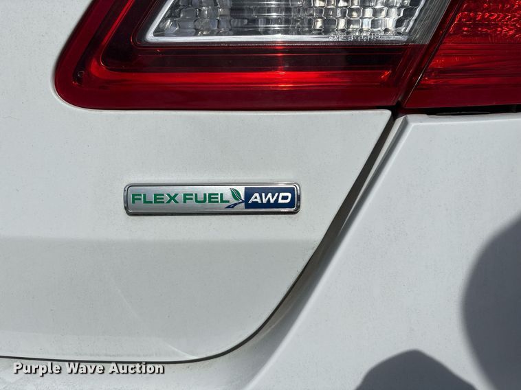 image for item EG8445 2014 Ford Taurus Police Interceptor 