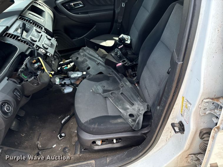 image for item EG8445 2014 Ford Taurus Police Interceptor 