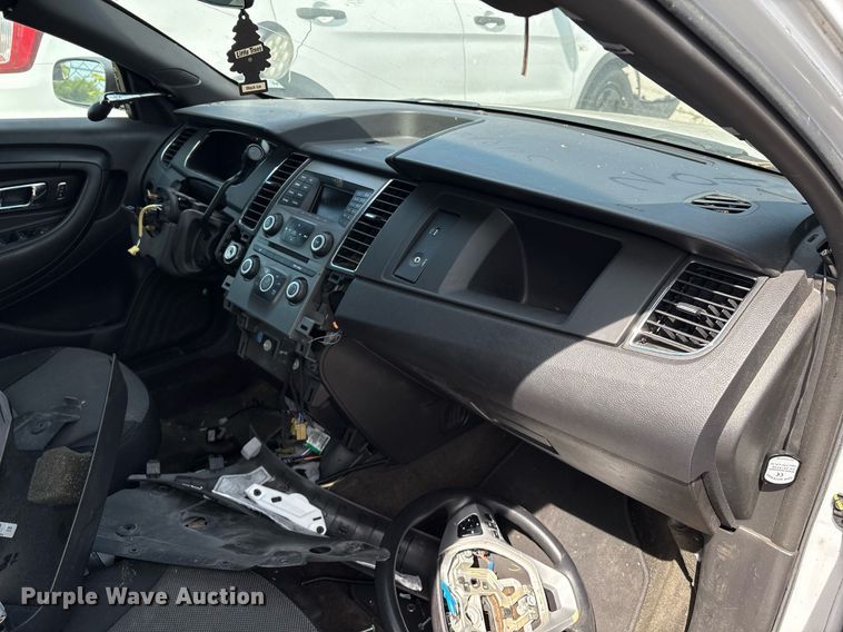 image for item EG8445 2014 Ford Taurus Police Interceptor 