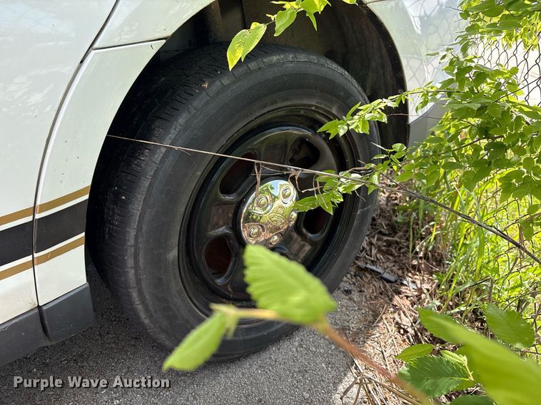 image for item EG8445 2014 Ford Taurus Police Interceptor 