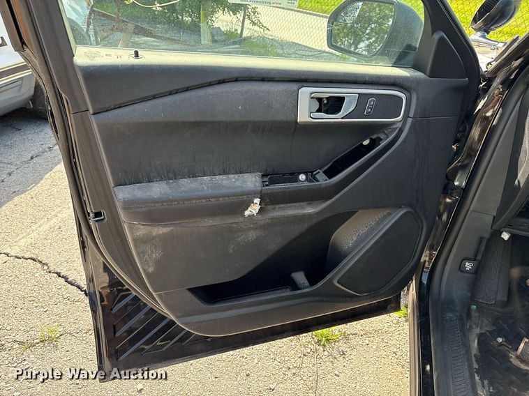 image for item EG8448 2021 Ford Explorer Police Interceptor SUV