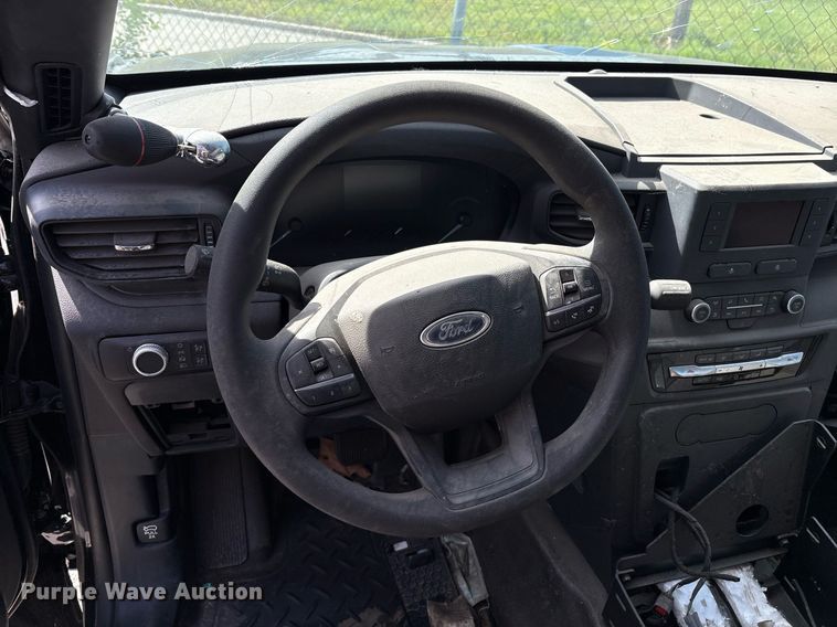 image for item EG8448 2021 Ford Explorer Police Interceptor SUV