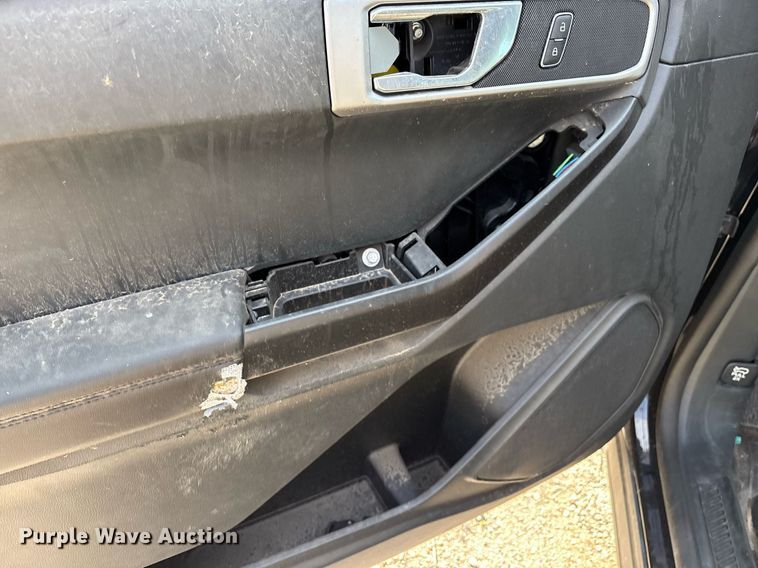 image for item EG8448 2021 Ford Explorer Police Interceptor SUV