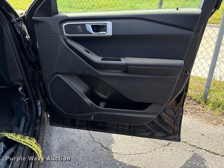 image for item EG8448 2021 Ford Explorer Police Interceptor SUV