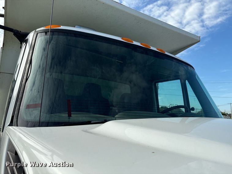 image for item EG8451 2011 International 7400 dump truck