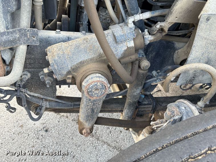 image for item EG8451 2011 International 7400 dump truck