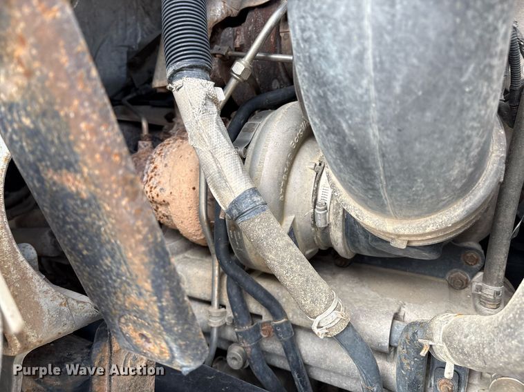 image for item EG8451 2011 International 7400 dump truck