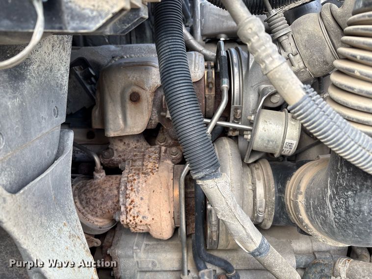 image for item EG8451 2011 International 7400 dump truck