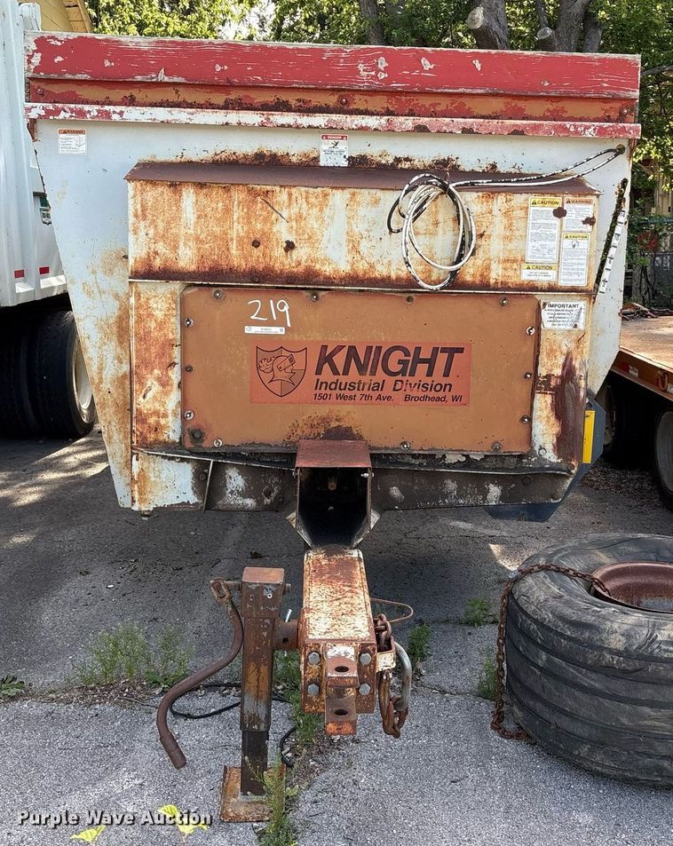 image for item EG8452 1998 Knight 8030 manure spreader