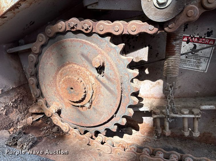 image for item EG8452 1998 Knight 8030 manure spreader