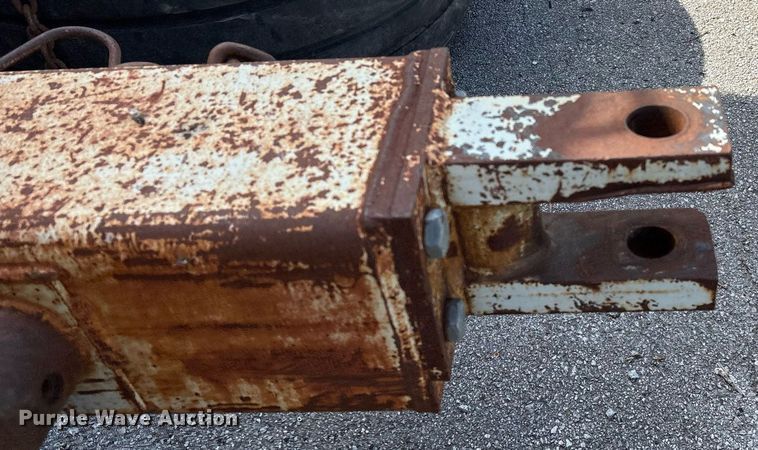 image for item EG8452 1998 Knight 8030 manure spreader