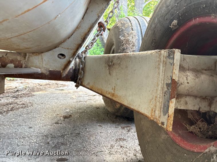 image for item EG8452 1998 Knight 8030 manure spreader