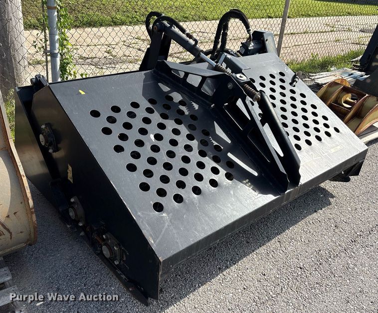 image for item EG8455 2004 Caterpillar LR18B skid steer landscape rake