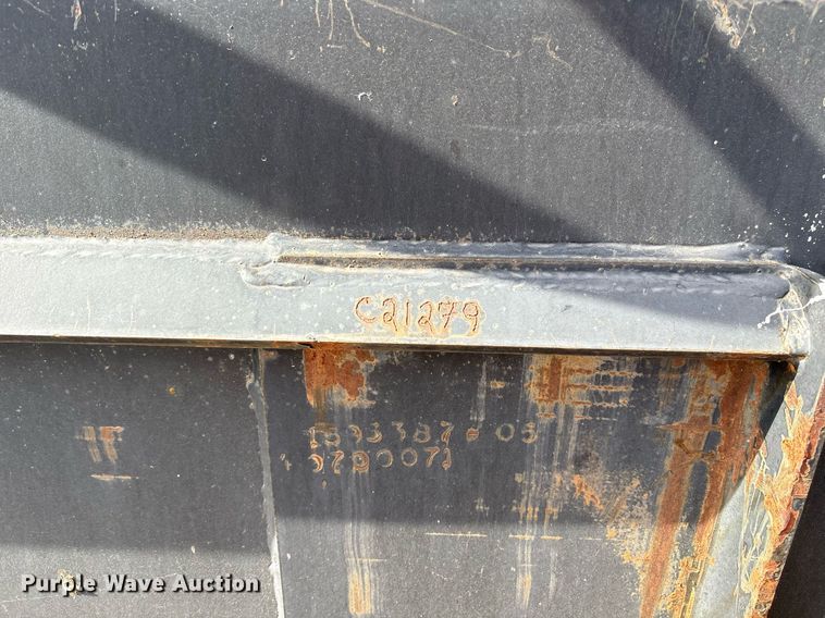 image for item EG8455 2004 Caterpillar LR18B skid steer landscape rake