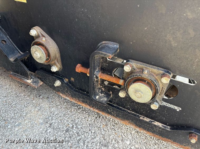 image for item EG8455 2004 Caterpillar LR18B skid steer landscape rake