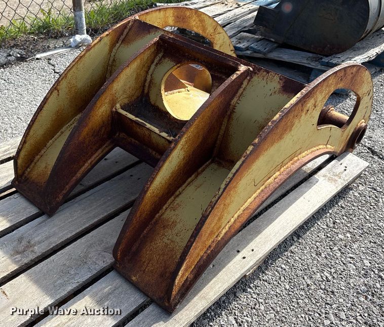 image for item EG8457 22