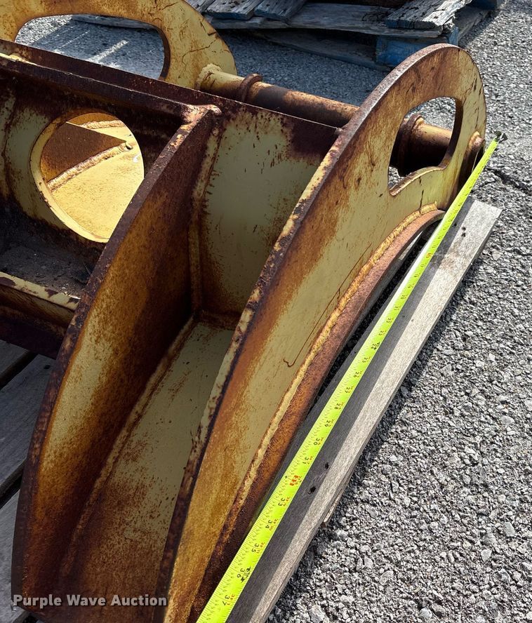 image for item EG8457 22