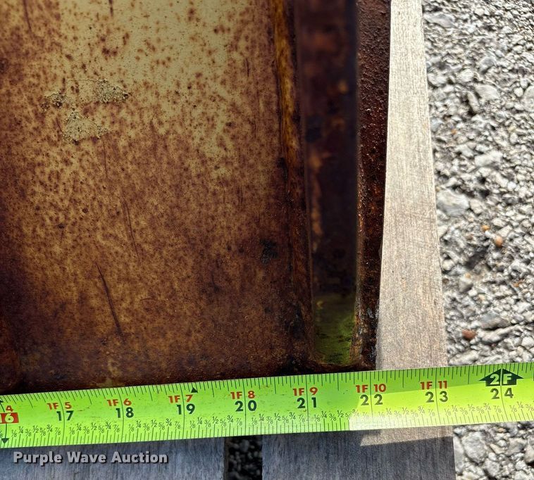 image for item EG8457 22