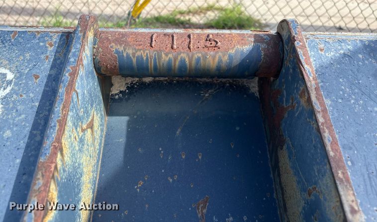 image for item EG8459 excavator bucket