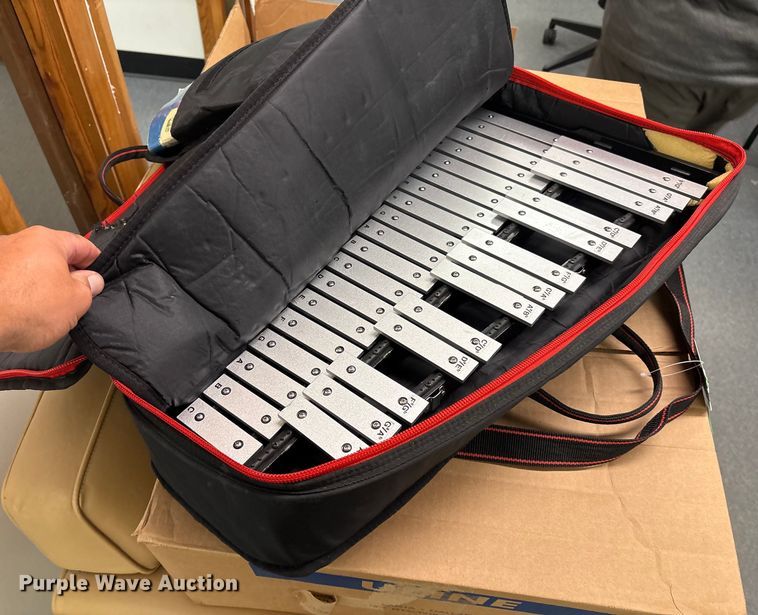 image for item EG8463 Vic Firth chromatic scale