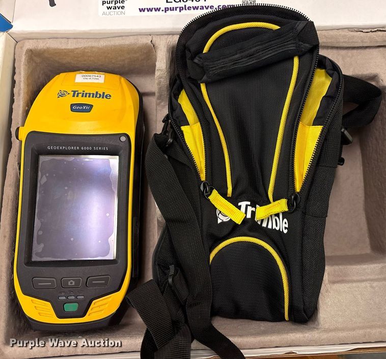 image for item EG8464 (2) Trimble Geo XH GeoExplorer 6000 Series geographic data collectors