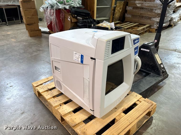 image for item EG8466 CEM Mars 6 230/60 microwave digestion system