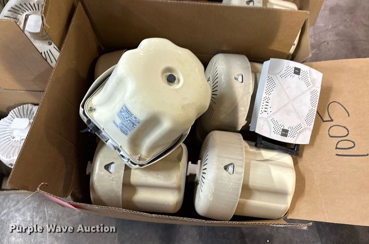 image for item EG8471 Aruba Networks Inc  alarms