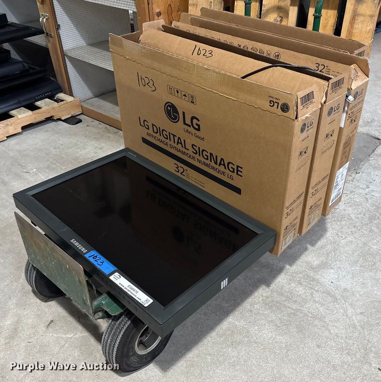 image for item EG8475 (5) monitors