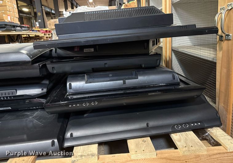 image for item EG8476 Approximately 12 monitors