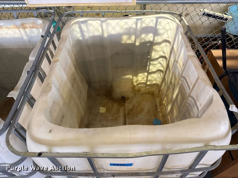 image for item EG8478 (3) poly totes