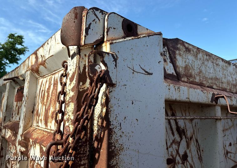 image for item EG8479 2000 International 2554 dump truck