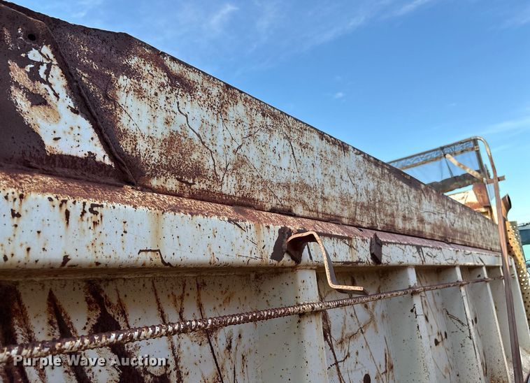 image for item EG8479 2000 International 2554 dump truck