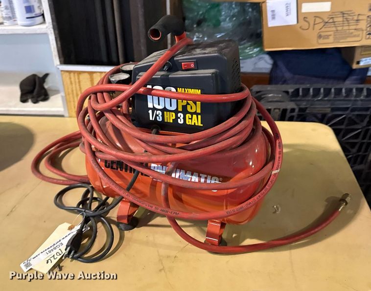 image for item EG8481 Central Pneumatic air compressor