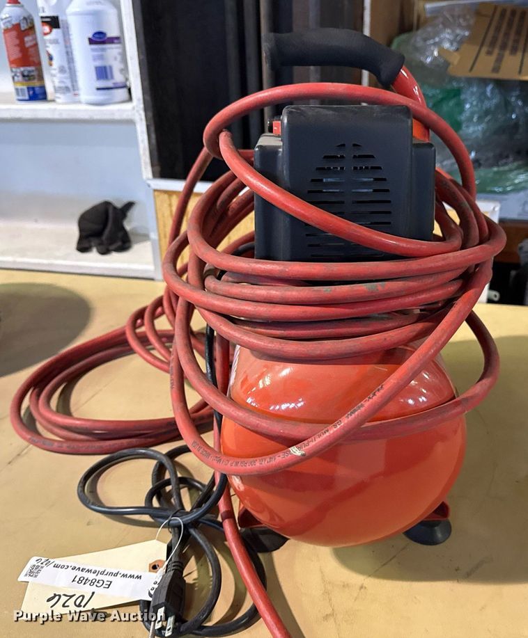 image for item EG8481 Central Pneumatic air compressor