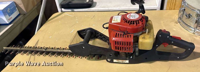 image for item EG8483 Little Wonder 2224D hedge trimmer