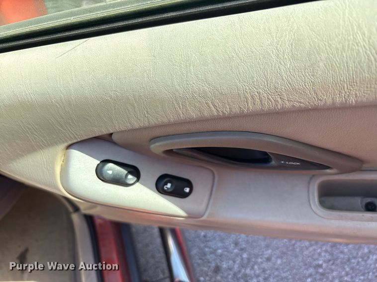 image for item EG8487 2006 Ford Escape XLT SUV