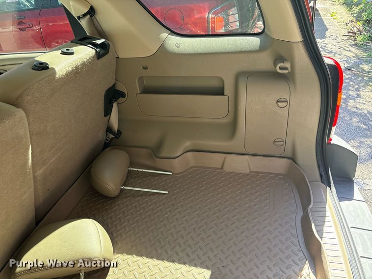 image for item EG8487 2006 Ford Escape XLT SUV