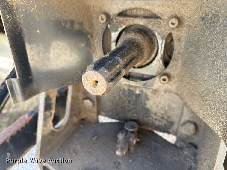 image for item EG8491 2003 New Holland TN65D MFWD tractor