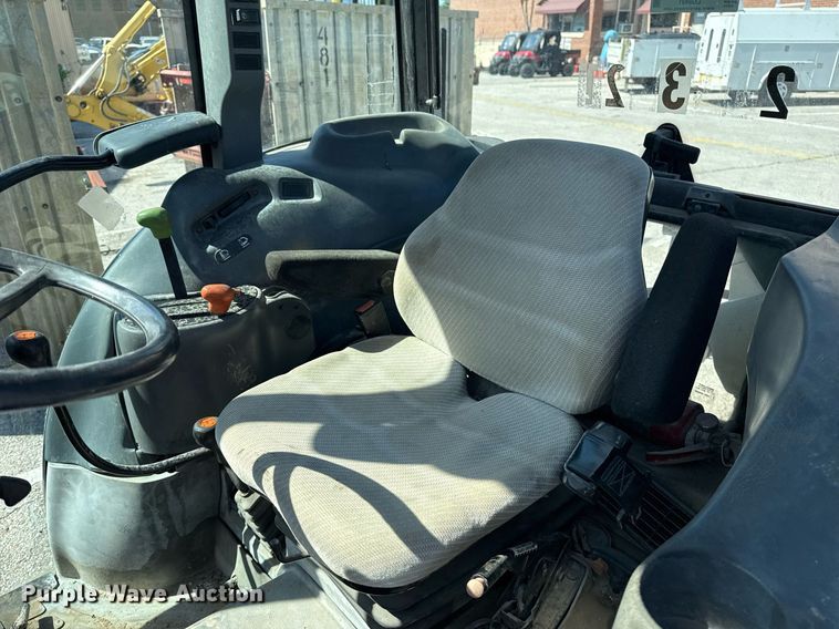 image for item EG8491 2003 New Holland TN65D MFWD tractor