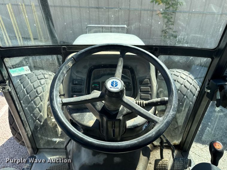 image for item EG8491 2003 New Holland TN65D MFWD tractor