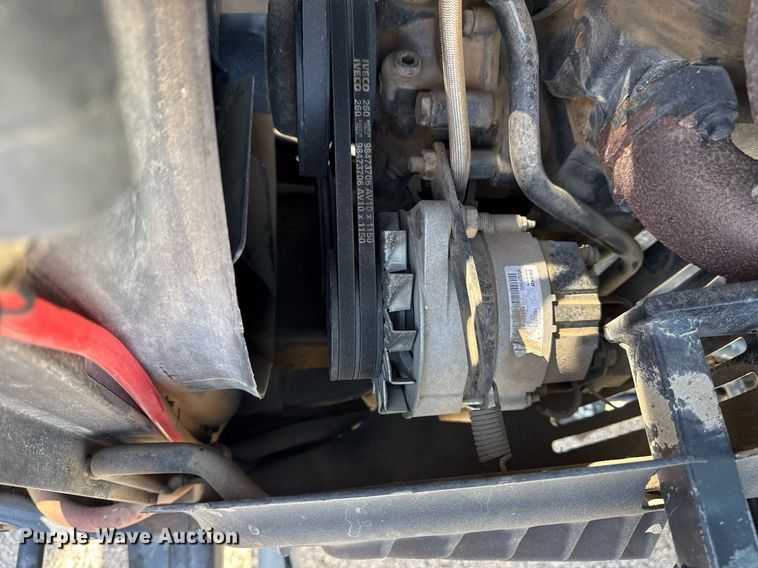 image for item EG8491 2003 New Holland TN65D MFWD tractor