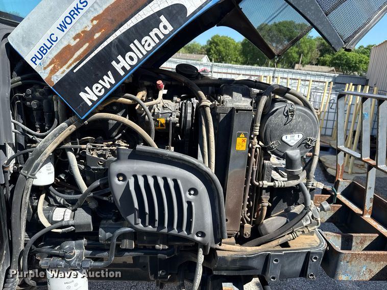 image for item EG8491 2003 New Holland TN65D MFWD tractor