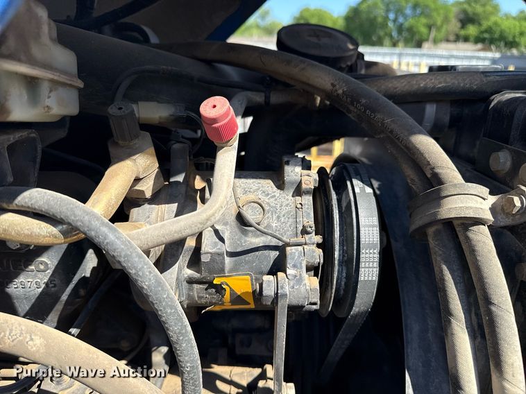 image for item EG8491 2003 New Holland TN65D MFWD tractor