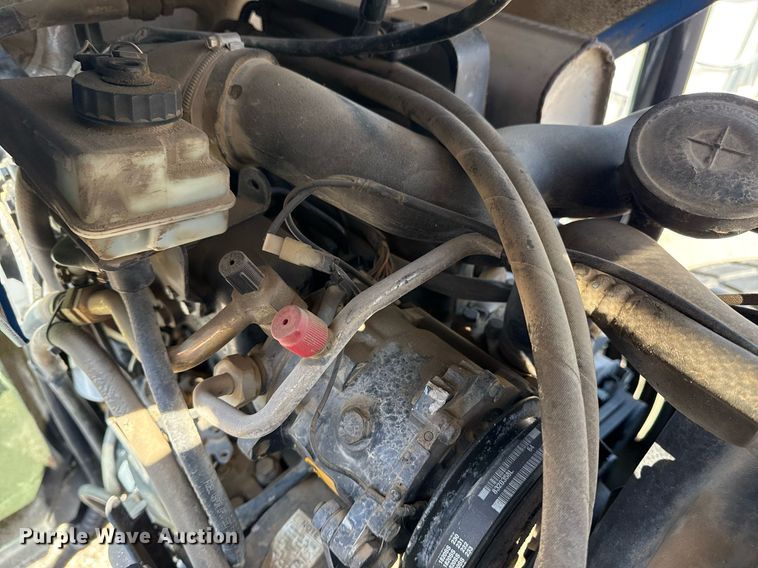 image for item EG8491 2003 New Holland TN65D MFWD tractor