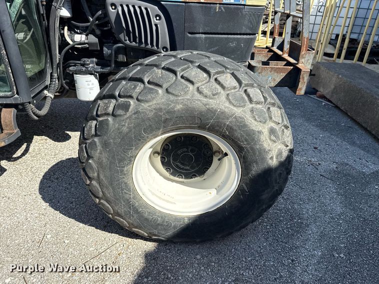 image for item EG8491 2003 New Holland TN65D MFWD tractor