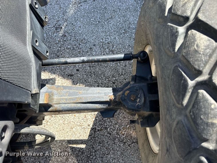 image for item EG8491 2003 New Holland TN65D MFWD tractor