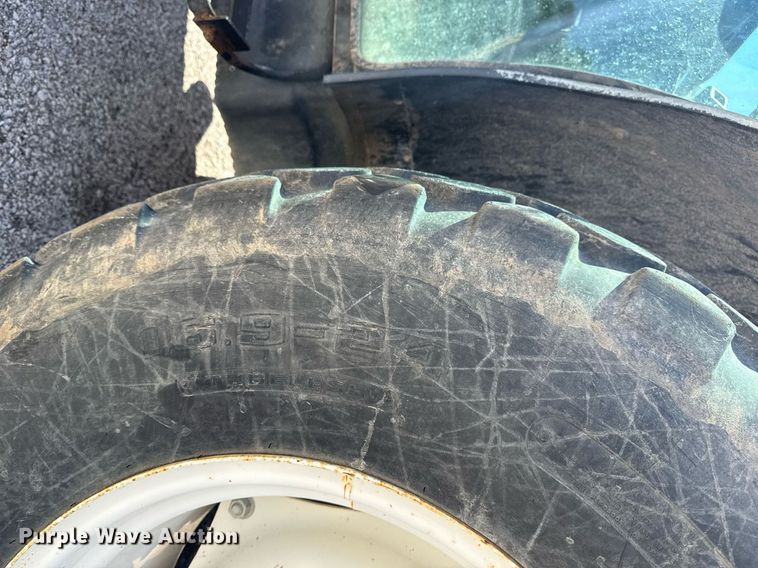 image for item EG8491 2003 New Holland TN65D MFWD tractor