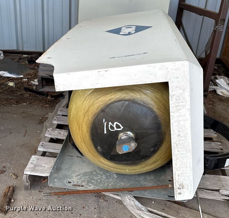 image for item EG8493 CNG tank