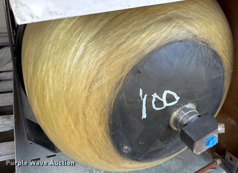 image for item EG8493 CNG tank