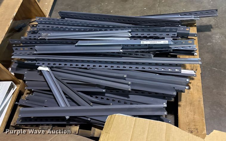 image for item EG8495 Shelving brackets